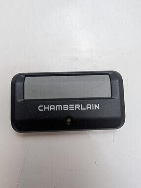 CHAMBERLAIN Garage Door 950ESTD MC 1 Button Remote Control Yellow/Orange Light